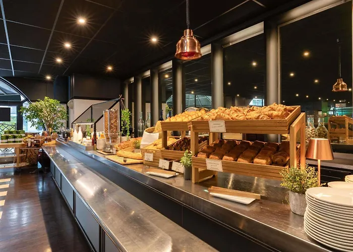 宜必思巴黎埃菲尔铁塔酒店 酒店 3*