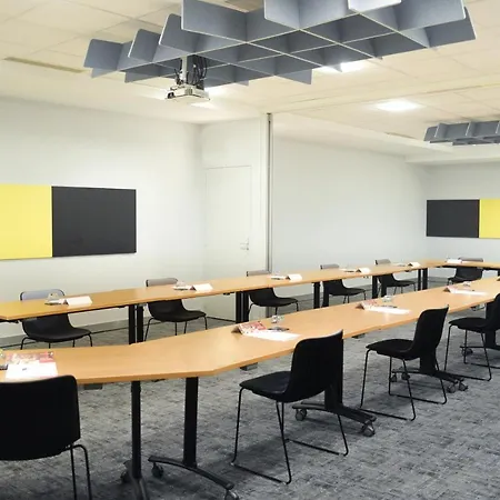 イビス トゥール エッフェル カンブロンヌ 15区 ホテル 3*