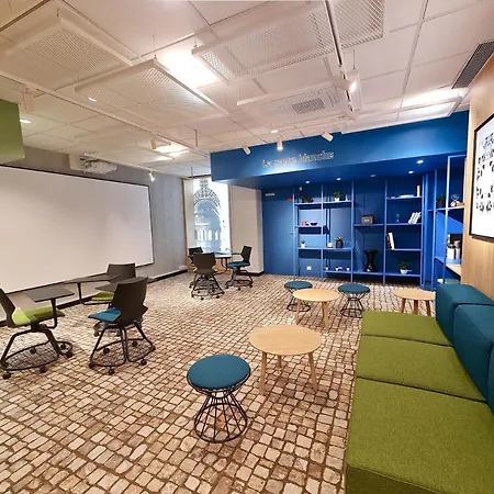 イビス トゥール エッフェル カンブロンヌ 15区 3* パリ