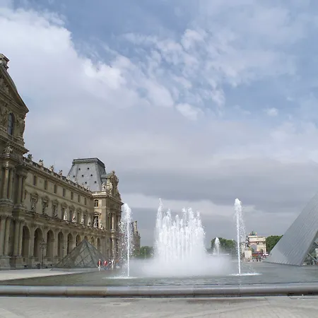 Hotel Ibis Tour Eiffel Cambronne 15eme Paříž