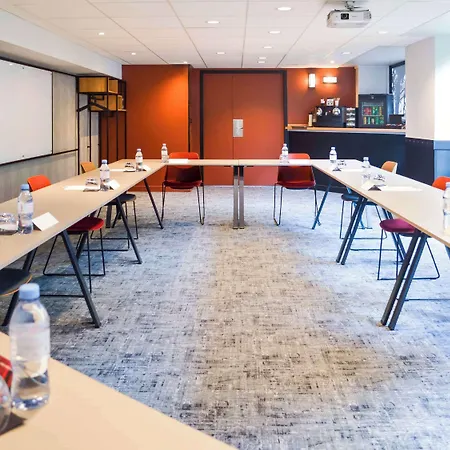 أيبس تورا إيفل كامبرون اي ام اي 15 3* باريس