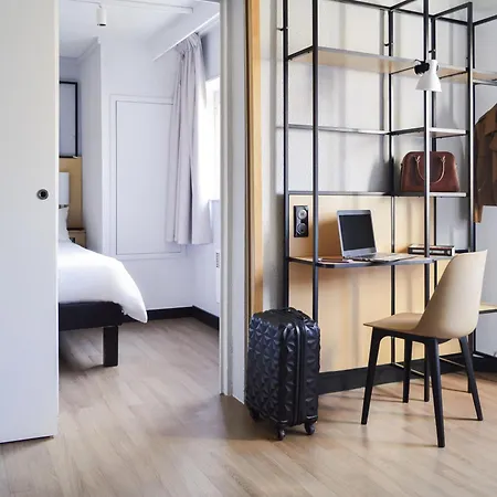 Hotel Ibis Tour Eiffel Cambronne 15ème Parigi