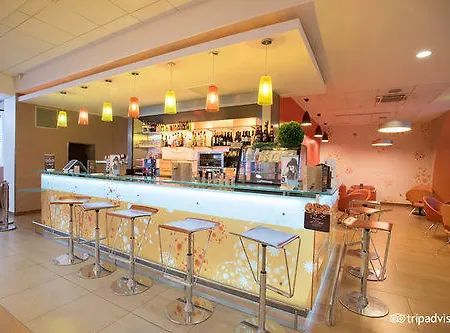 Ibis Tour Eiffel Cambronne 15eme 3* Paris