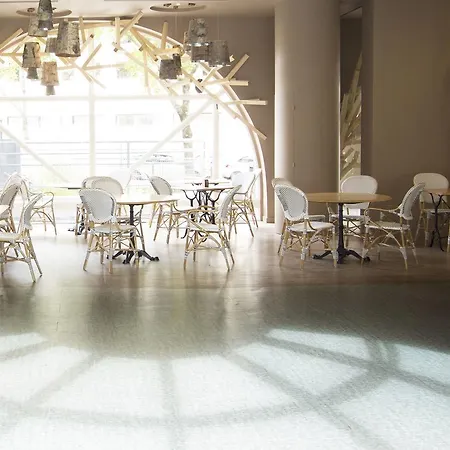 Ibis Tour Eiffel Cambronne 15eme 3*