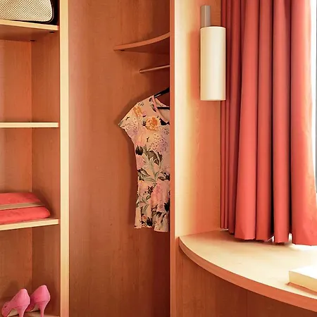 Hotel Ibis Tour Eiffel Cambronne 15eme 3*