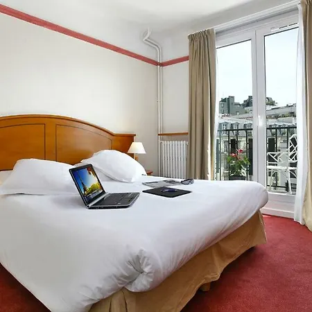 Ibis Tour Eiffel Cambronne 15eme Hotel 3*