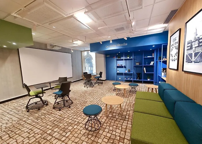 Ibis Tour Eiffel Cambronne 15ème 3* Parigi