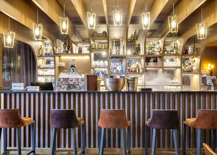 Ibis Tour Eiffel Cambronne 15eme 3* París