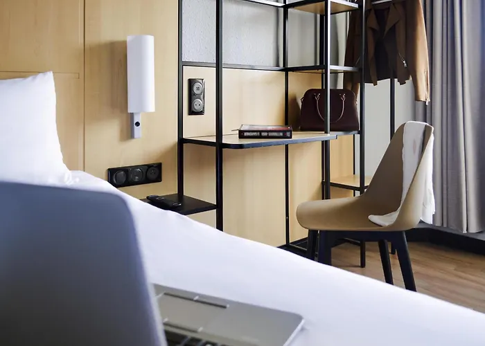 Hotel Ibis Tour Eiffel Cambronne 15eme 3*