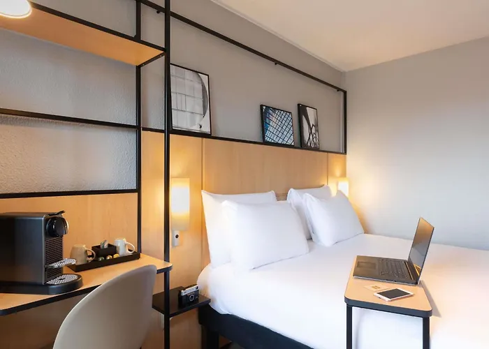 Ibis Tour Eiffel Cambronne 15eme París