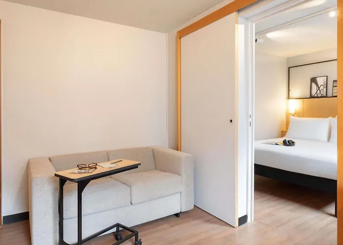 Ibis Tour Eiffel Cambronne 15eme