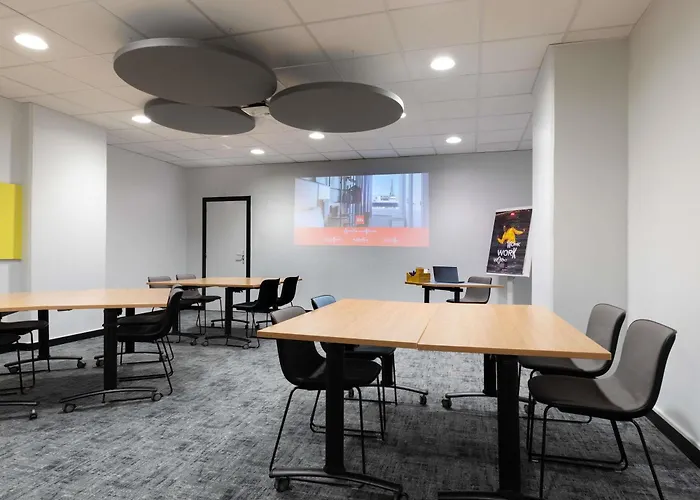 Ibis Tour Eiffel Cambronne 15eme Hotel