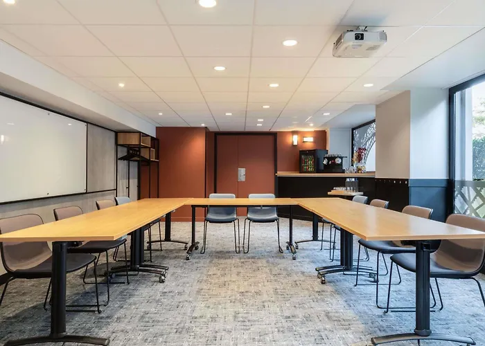 Hotel Ibis Tour Eiffel Cambronne 15eme 3*