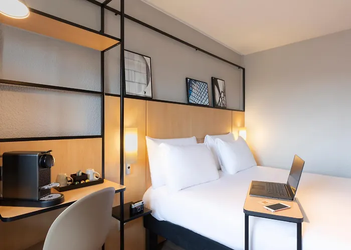 Ibis Tour Eiffel Cambronne 15eme París