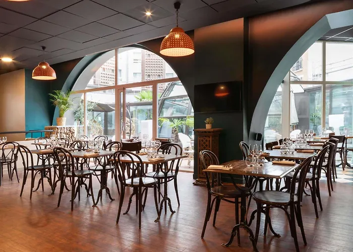 Ibis Tour Eiffel Cambronne 15eme