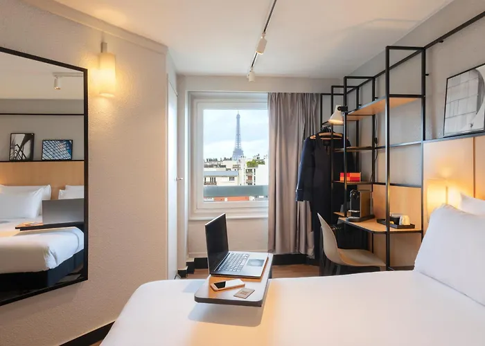 Ibis Tour Eiffel Cambronne 15eme Hotel