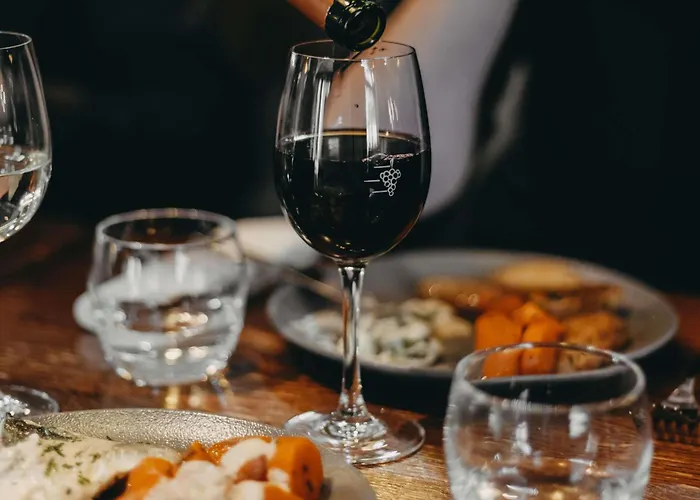 Ibis Tour Eiffel Cambronne 15eme Hotel