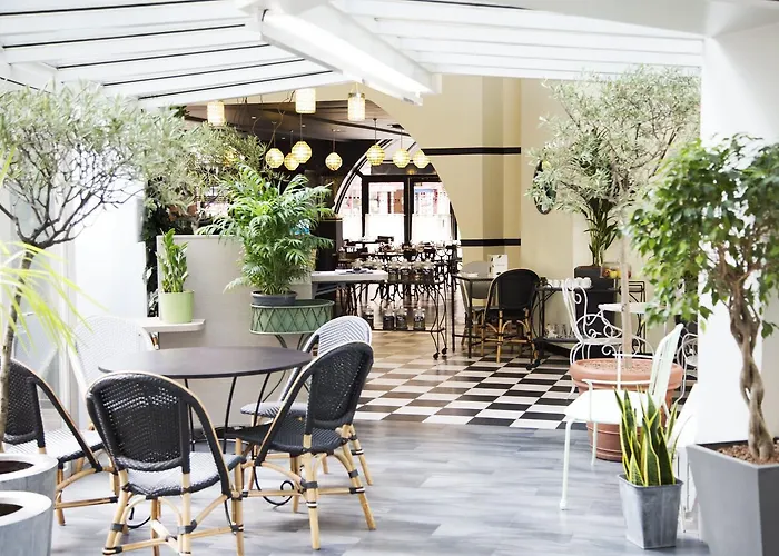 Ibis Tour Eiffel Cambronne 15eme