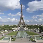 Ibis Tour Eiffel Cambronne 15eme