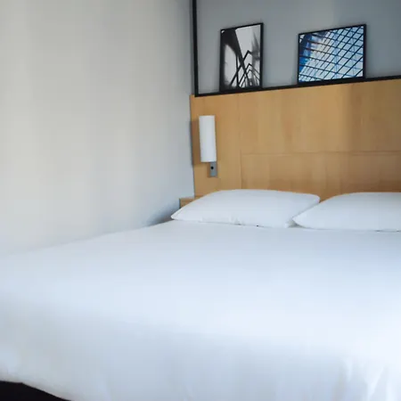 Hotel Ibis Tour Eiffel Cambronne 15eme Paris